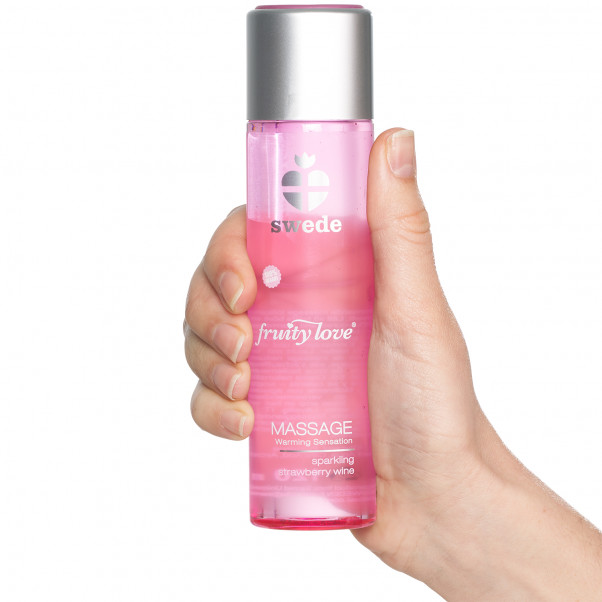Swede Fruity Love Warming Flavoured Massage Lotion 120 ml Produktbillede med hånd 51