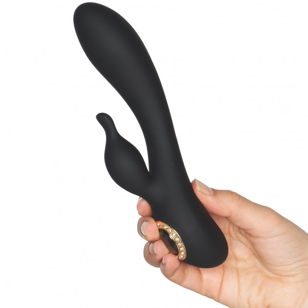 Cleopatra Rabbit Vibrator Produktbillede med hånd 50