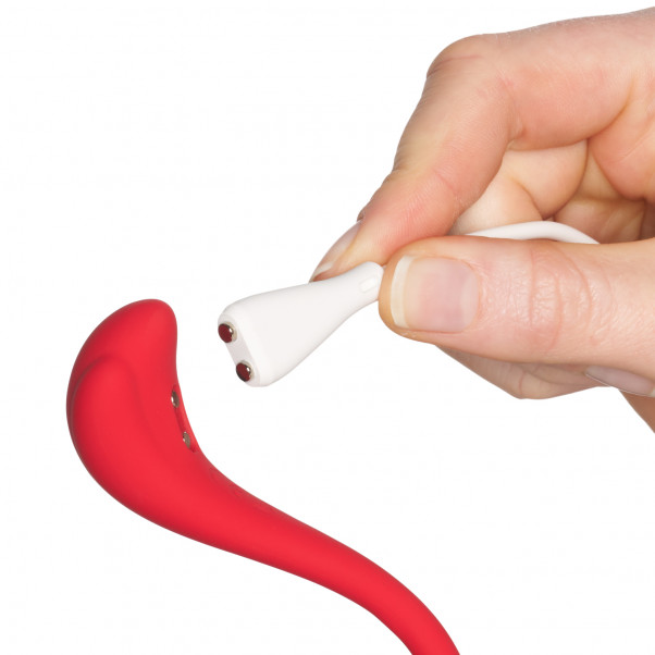 Svakom Phoenix Neo App-styret Bullet Vibrator Produktbillede med hånd 51