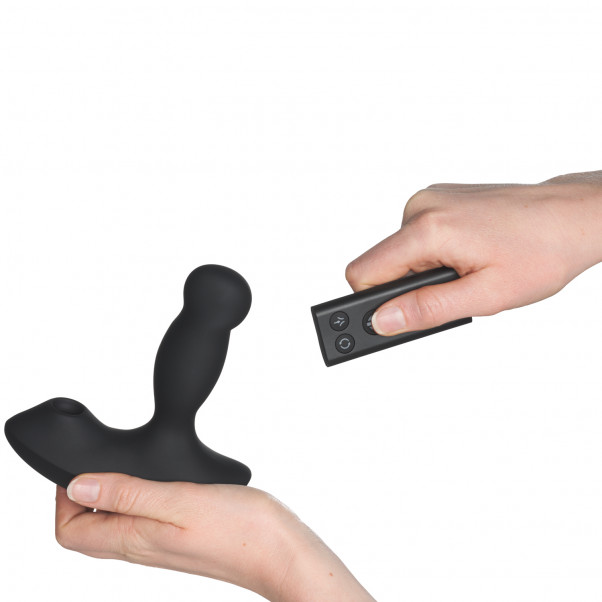 Nexus Revo Air Prostata Massager med Air Suction Teknologi Produktbillede med hånd 51