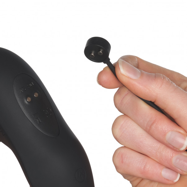 Nexus Revo Air Prostata Massager med Air Suction Teknologi Produktbillede med hånd 52