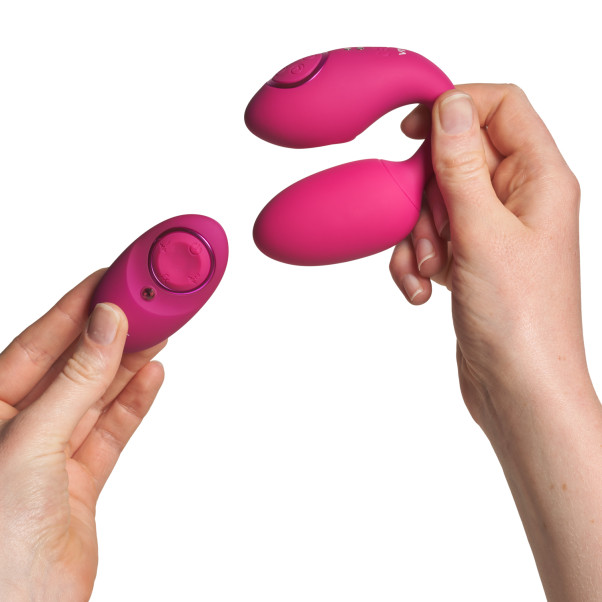 Vive Aika Double-Action Pulse-Wave Fjernbetjent Vibrerende Æg Produktbillede med hånd 51