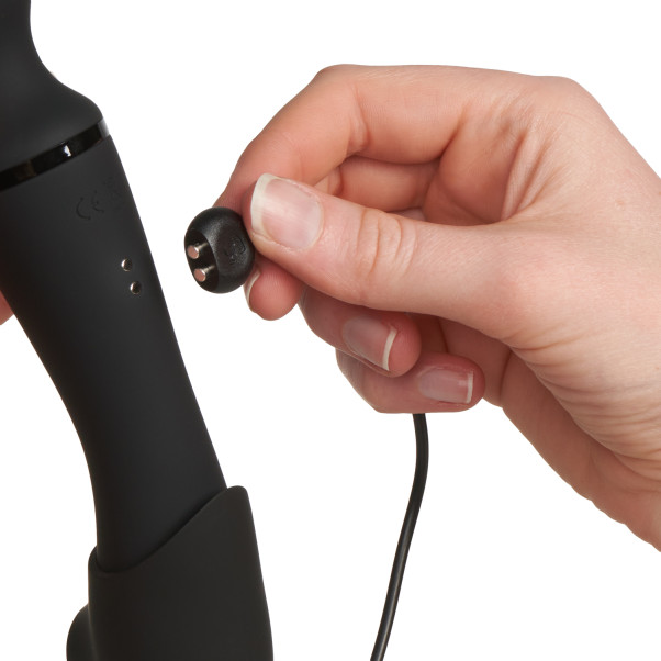Vive Nami Double-ended Pulsating Wave Magic Wand Produktbillede med hånd 51