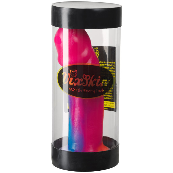 Vixen Creations Maverick Tie-Bright VixSkin Dildo 20 cm Emballagebillede 90