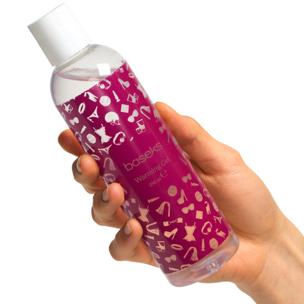 baseks Varmende Gel 250 ml Produktbillede med hånd 50