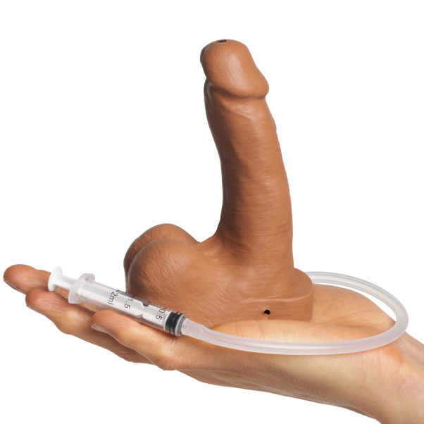 Tantus Pop n’ Play Squirting Packer Produktbillede med hånd 50