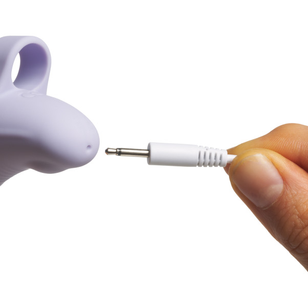 Sinful Loving Finger Opladelig Vibrator Produktbillede med hånd 50