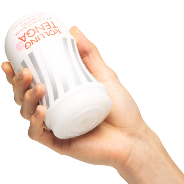 TENGA Rolling Gyro Gentle Vacuum Cup Masturbator Produktbillede med hånd 50