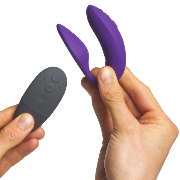 We-Vibe Sync 2 App-styret Par Vibrator Produktbillede med hånd 51