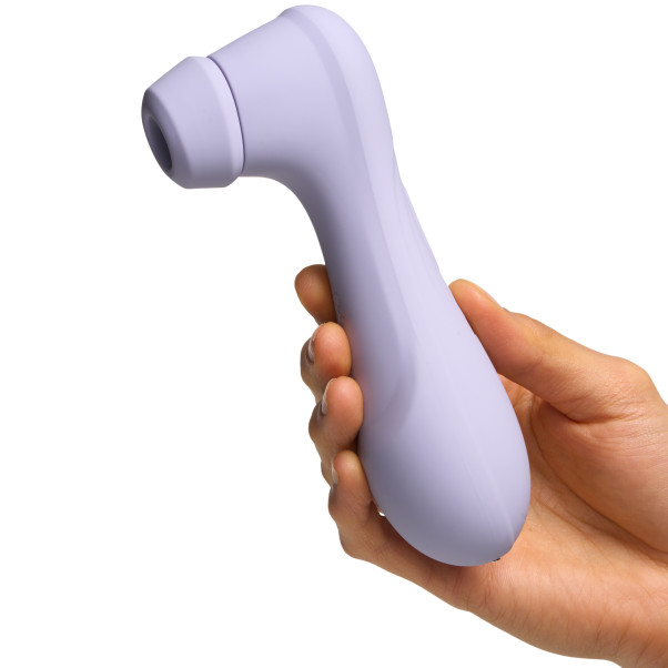 Satisfyer Pro 2 Generation 3 Lilla Liquid Air App-Styret Klitoris Stimulator Produktbillede med hånd 50