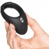 We-Vibe Bond Vibrerende Penisring med Fjernbetjening og App Produktbillede med hånd 50