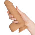 Willie City Luxe Realistisk Dildo 20 cm Produktbillede med hånd 50