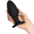 Lovense Hush 2 App-styret Stor Butt Plug Produktbillede med hånd 50