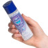 Skins Sensual Comfort Hybrid Silikone og Vandbaseret Anal Glidecreme 130 ml Produktbillede med hånd 51