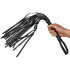 Sex & Mischief Crystal Whip Flogger 60,5 cm Produktbillede med hånd 50