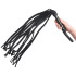 Zado Cat-O-Nine Flogger 82 cm Produktbillede med hånd 50