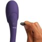 Vive Mirai Double Ended Pulse & Air Wave Vibrator Produktbillede med hånd 50